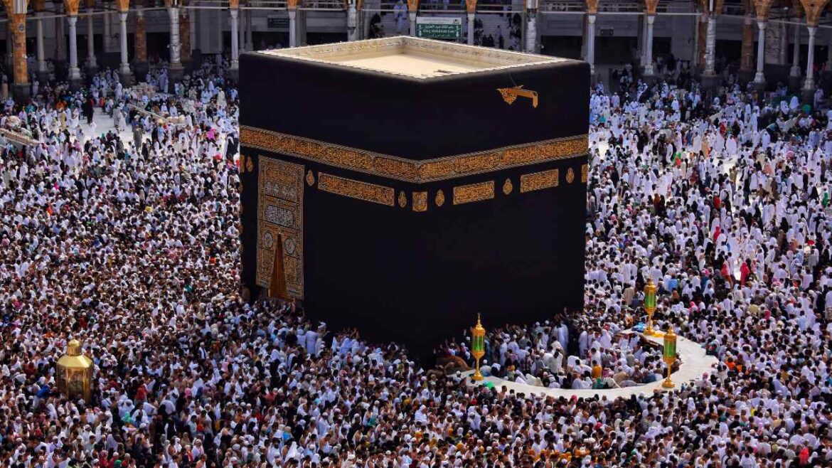 Strict Hajj Rules for Pilgrims Safety Saudi Arabia